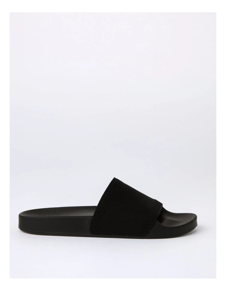 Hot Sale π₯° Piper District Black Recycled Flyknit π©΄ Sandal In Black β€οΈ