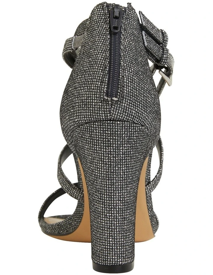 Flash Sale π₯ NINA Shari Silver/Black π©΄ Sandals π - Image 5