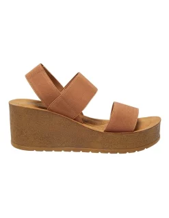 Discount 🌟 Wide Steps Ladro 🩴 Sandals In Tan Elastic ⌛