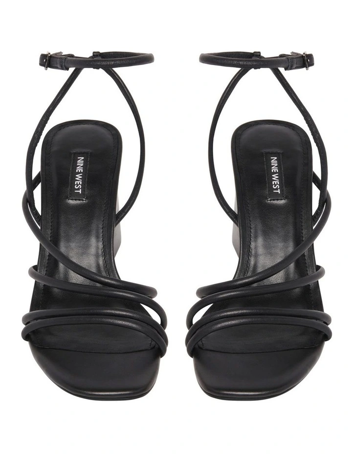 Best Pirce π Nine West Yeap Strappy π©΄ Sandal In Black π₯ - Image 3