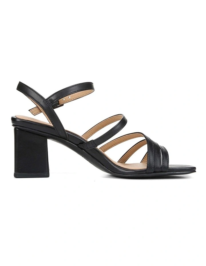 Budget π Naturalizer Niko π Dress π©΄ Sandal In Black π―