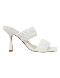 Coupon 😍 Pink Inc Jacinta White Weave Glove 🩴 Sandals 🔔