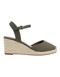 Buy 🎁 Easy Steps Santos Khaki Fabric 🩴 Sandals 🧨