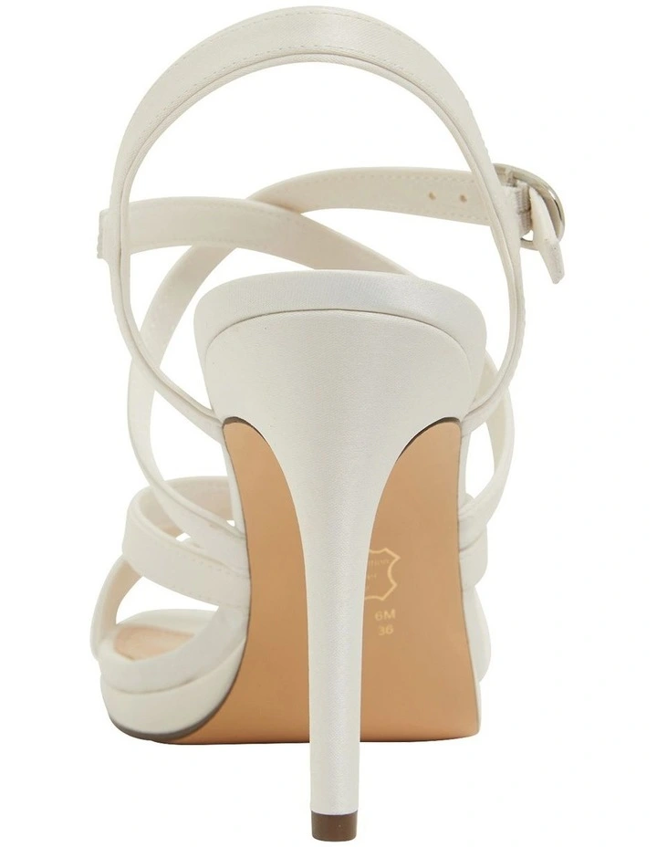 Outlet βοΈ NINA Reatha Ivory Satin π©΄ Sandals π₯ - Image 5