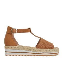 Flash Sale 🤩 Jane Debster Daze Tan Weave 🩴 Sandals ❤️