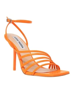 Promo 🔔 Steve Madden All In Heel In Neon Apricot 🔥