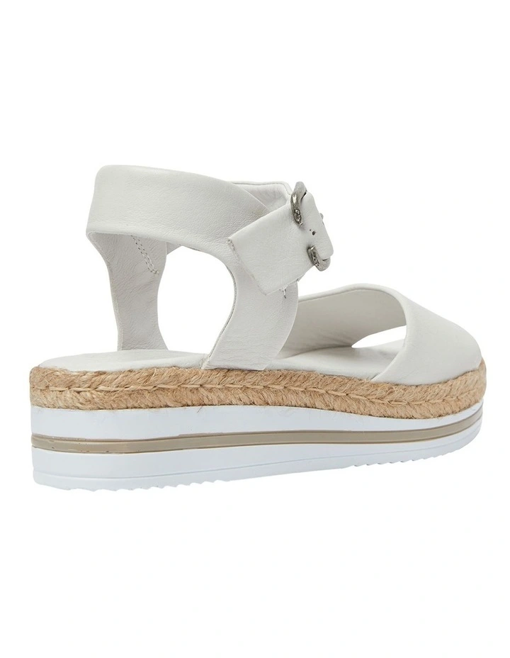 Cheapest β€οΈ Easy Steps Holiday White Glove π©΄ Sandals β€οΈ - Image 4
