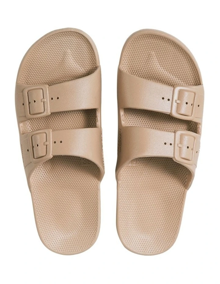 New π₯° Freedom Moses Unisex Slide In Beige π