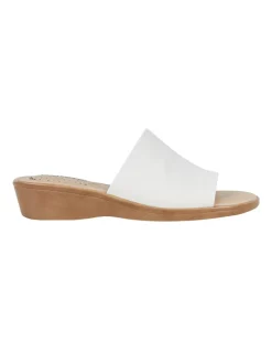Best reviews of 😍 Hush Puppies Coco White Leather Low Heeled 🩴 Sandal 😍