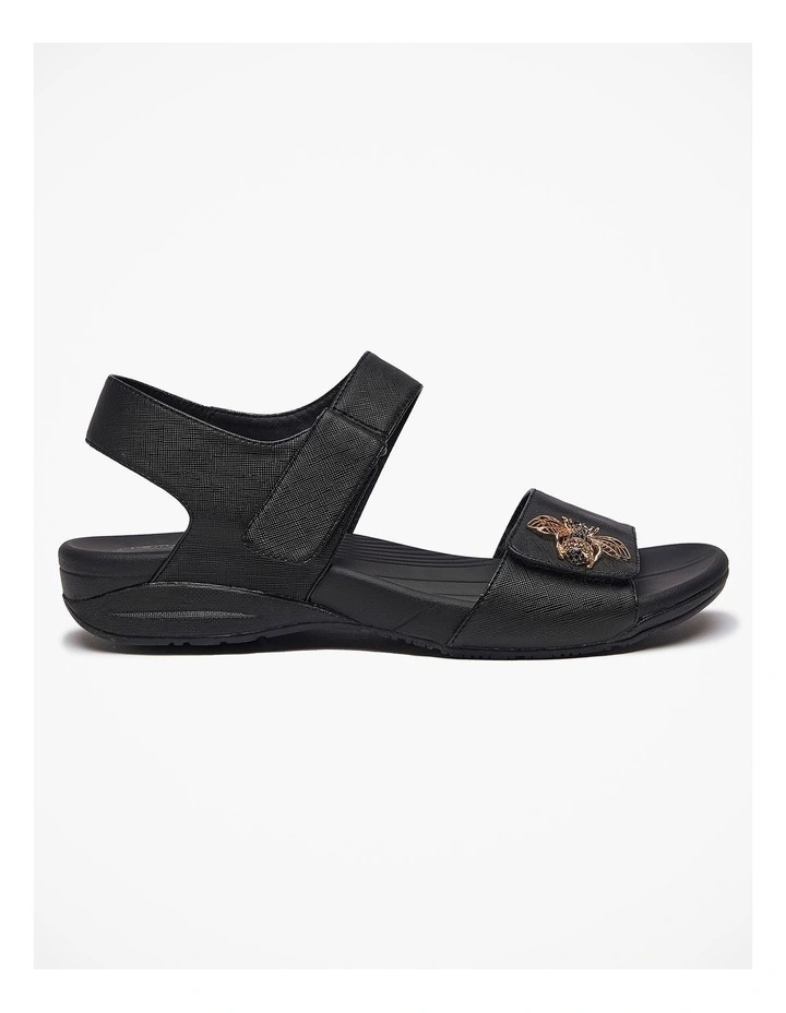 Discount π Taking Shape Bee Velcro π©΄ Sandal In Black π€©